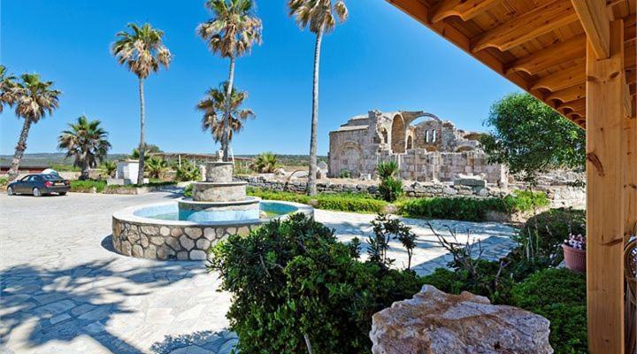 Hotel Oasis At Ayfilon Rizokarpaso Zewnętrze zdjęcie